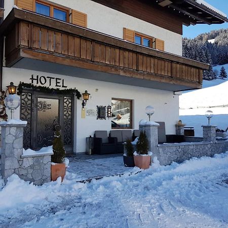 Hotel Silvesterhof Toblach Exteriér fotografie